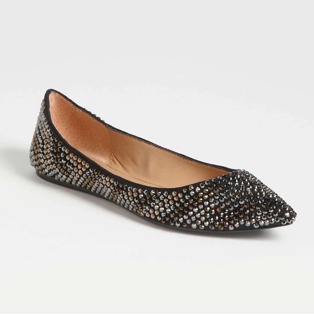 Steve Madden Vegass Almond Toe Rhinestone Crystal Flats Size 8